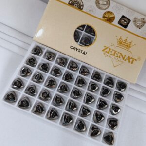 3033 12mm Crystal button